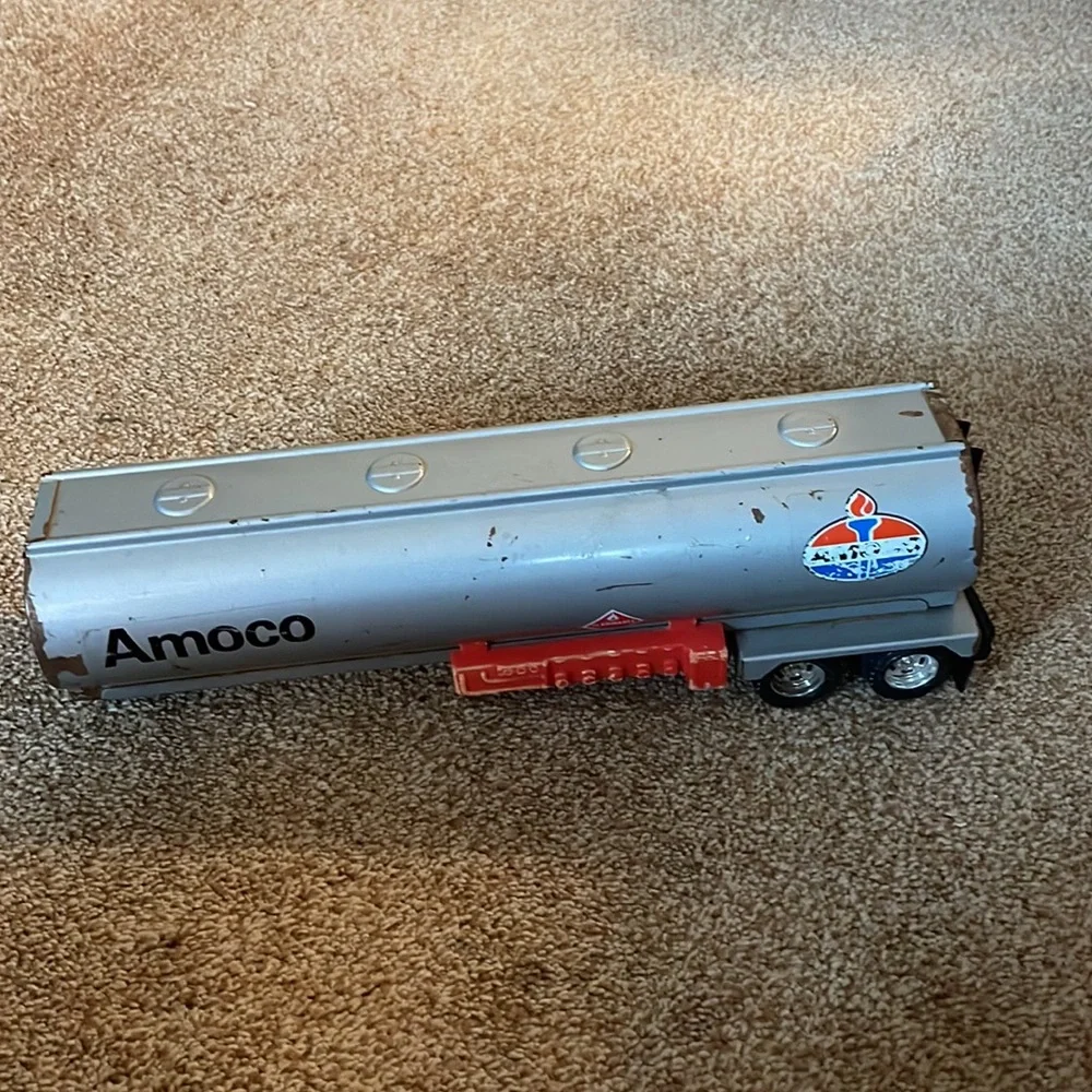 VTG Amoco 18” wheeler